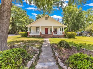 901 W Tuskeena St, Wetumpka, AL 36092