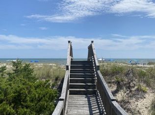 355 Ocean Boulevard W, Holden Beach, NC 28462