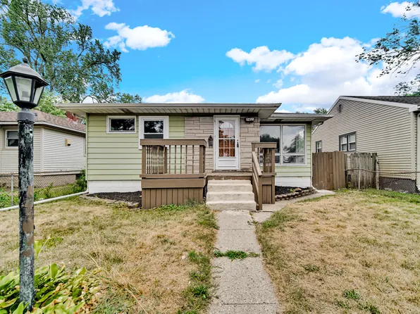 7413 Beech Ave, Hammond, IN 46324