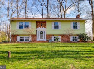 3135 Cardinal Dr, Westminster, MD 21157