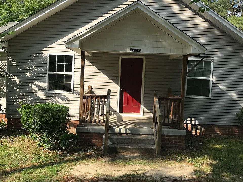 1st image of 22395 Linden St