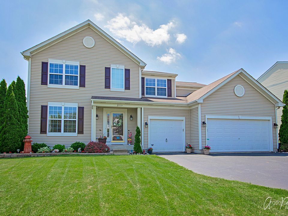 1st image of 2519 W Spruce Dr