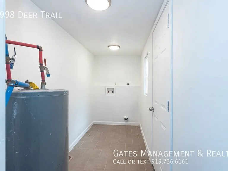 3998 Deer Trl — Photo 21