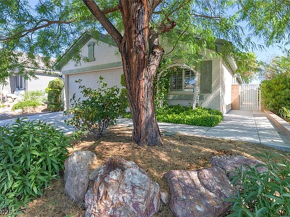 2nd image of 9356 Villa Tuscany Ave