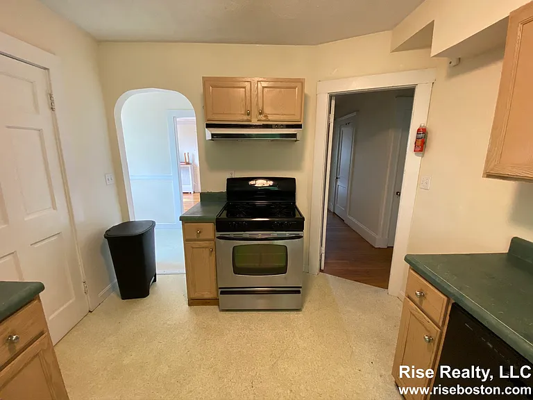 28 Manet Rd #1 — Photo 5