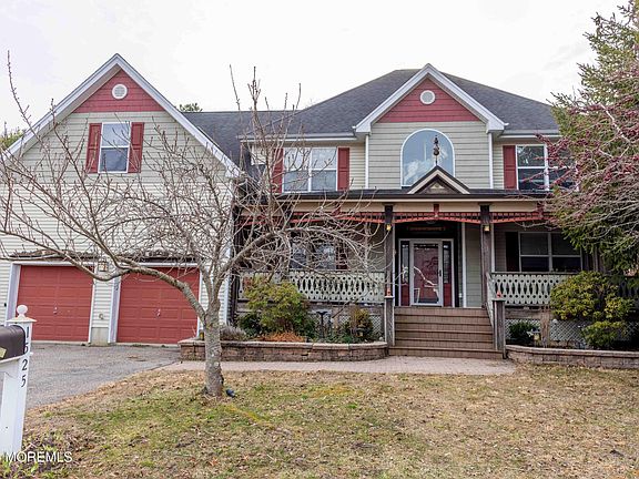 2nd image of 1525 Argonne Avenue