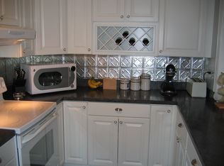 1126 E 36th St, Baltimore, MD 21218