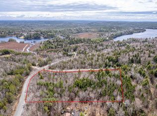 Armstrong Lake Rd E, Vaughan, NS B0N 2T0