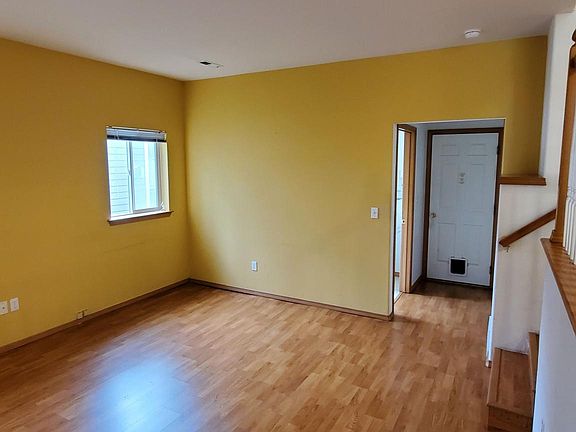 3rd image of 13012 NE 200th Pl