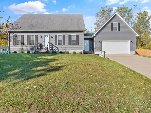62 3rd Ave, Oswego, NY 13126
