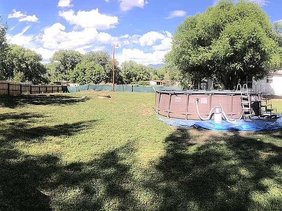Spacious backyard fenced 