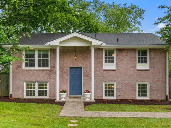 617 Meadow Lane Dr, Nashville, TN 37221