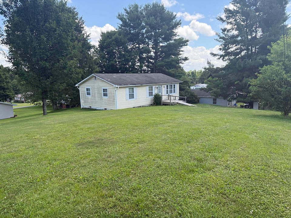 1st image of 178 Oneida Dr