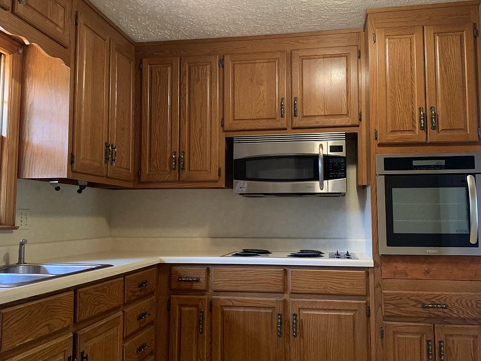 1st image of 3284 Beechwood Dr #13810946