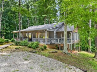 1110 Cherokee Rd, Byrdstown, TN 38549