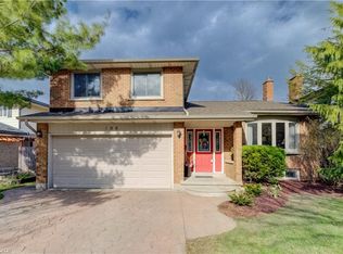 108 Trailview Dr, Kitchener, ON N2N 1V2