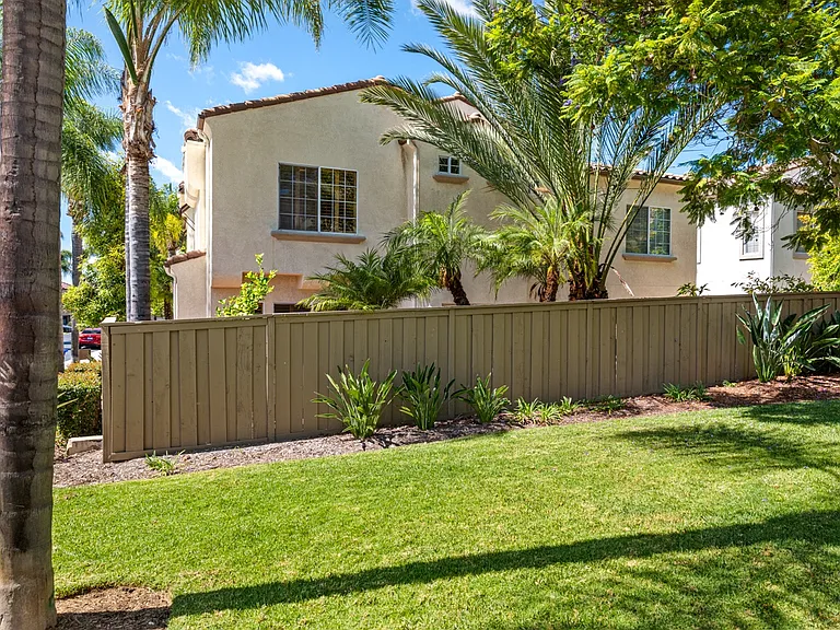 11454 Miro Cir — Photo 65