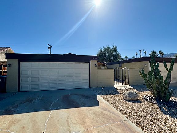 3rd image of 73361 Catalina Way APT A