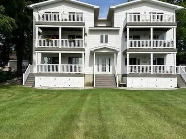 11038 Portage Rd APT 6, Portage, MI 49002