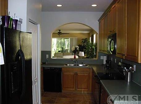 5th image of 10021 SW Stonegate Dr