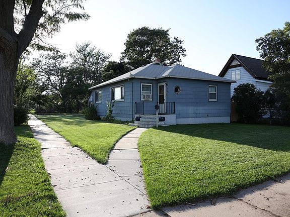 2nd image of 301 Adams Ave