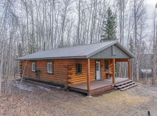 696 Garner Dr, Fairbanks, AK 99709