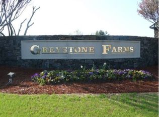 400 Kimberwicke Dr, Fayetteville, NC 28311