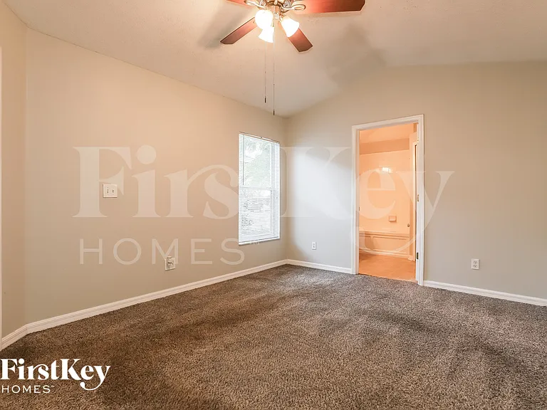 11133 Lakeside Vista Dr — Photo 9