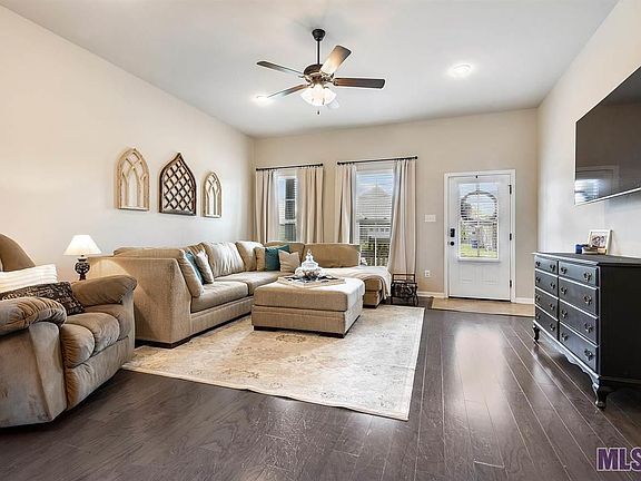 4th image of 18316 Crows Nest Dr