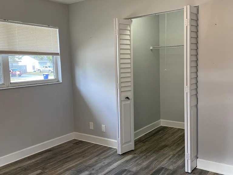 9037 SE Hobe Ridge Ave — Photo 9