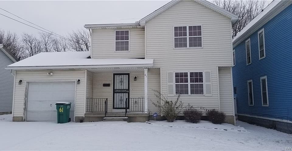 1st image of 61 Earl Pl