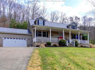 4767 Fire Creek Rd, Cross Lanes, WV 25313