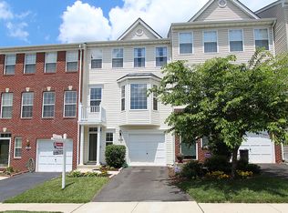 5106 Ballycastle Cir, Alexandria, VA 22315