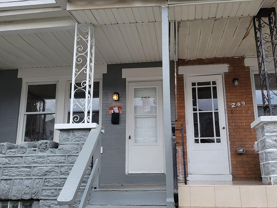 1st image of 251 W Wellens Ave