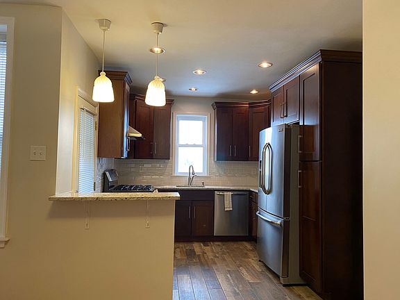 3rd image of 1709 E Hunting Park Ave