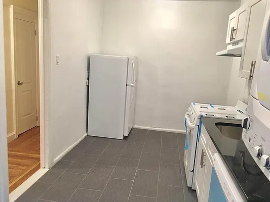 Rented by New York Residence | media 26