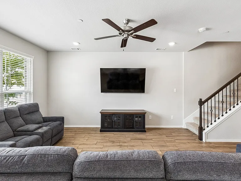 3120 Providence Pl — Photo 9