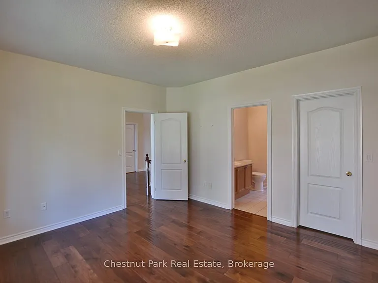 38 Clubhouse Dr — Photo 15