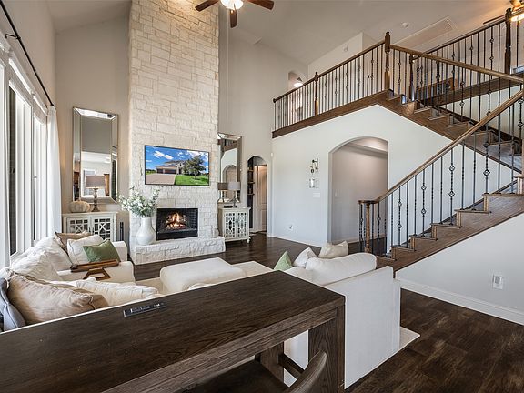 5th image of 3807 Wild Flower Ln