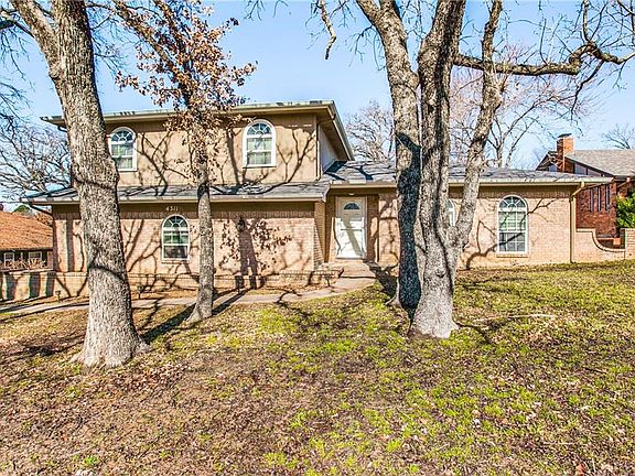 2nd image of 4311 Stella Ct