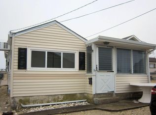 13 E Shell Way, Lavallette, NJ 08735