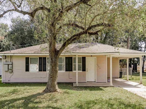 1940 S Gaudin Ave, Gonzales, LA 70737