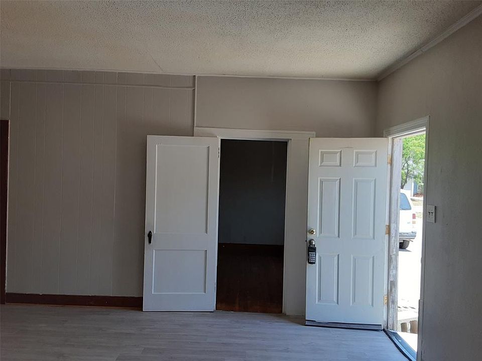 1st image of 601 N 15th St APT B