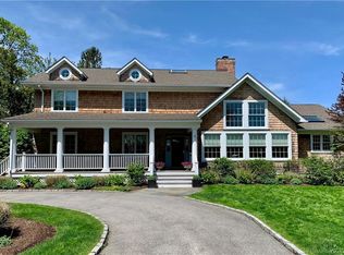 3 Philips Ln, Rye, NY 10580