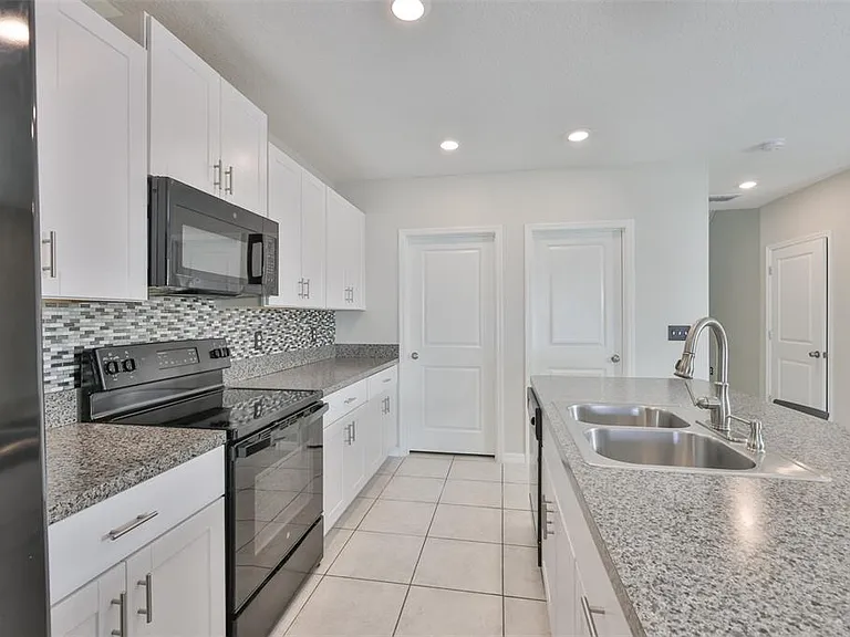 797 Olive Conch St — Photo 12