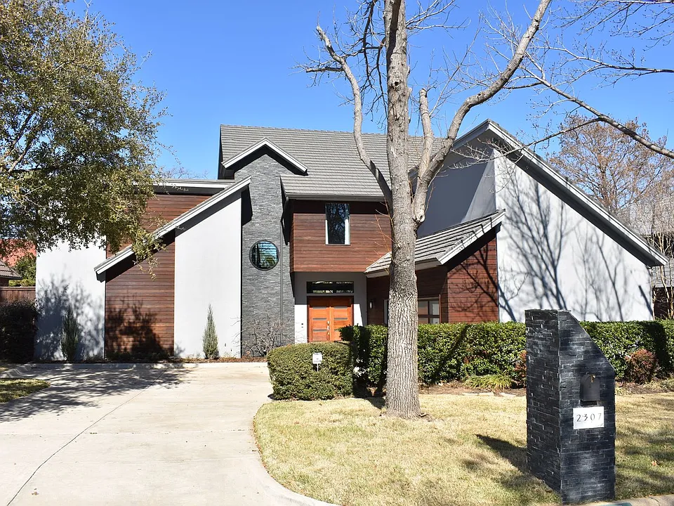 2307 Autumn Oaks Trl