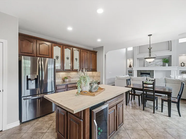 2212 Ridgetrail Dr — Photo 17