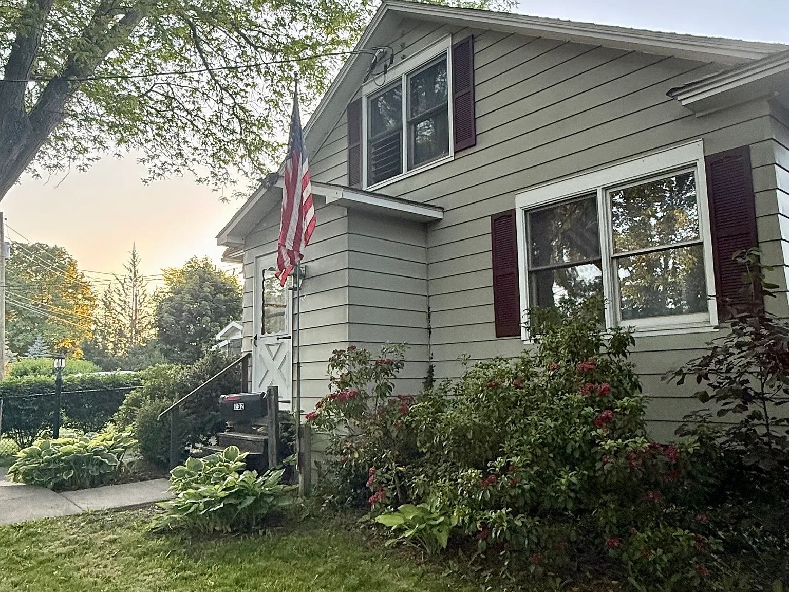 3 bed, 1540 sqft, $2,500 — Photo 2