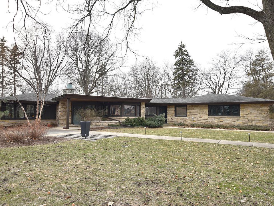 1st image of 2469 N 100th St