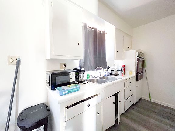 5th image of 559 W Alpine St APT C